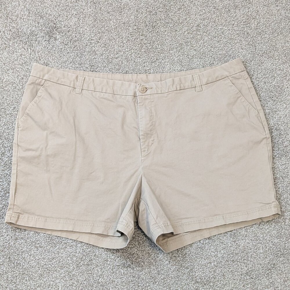 MAGELLAN OUTDOORS High-Rise Khaki Zip Shorts; Size 24